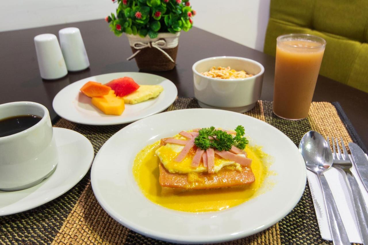 Hotel Avexi Suites Cartagena Buitenkant foto